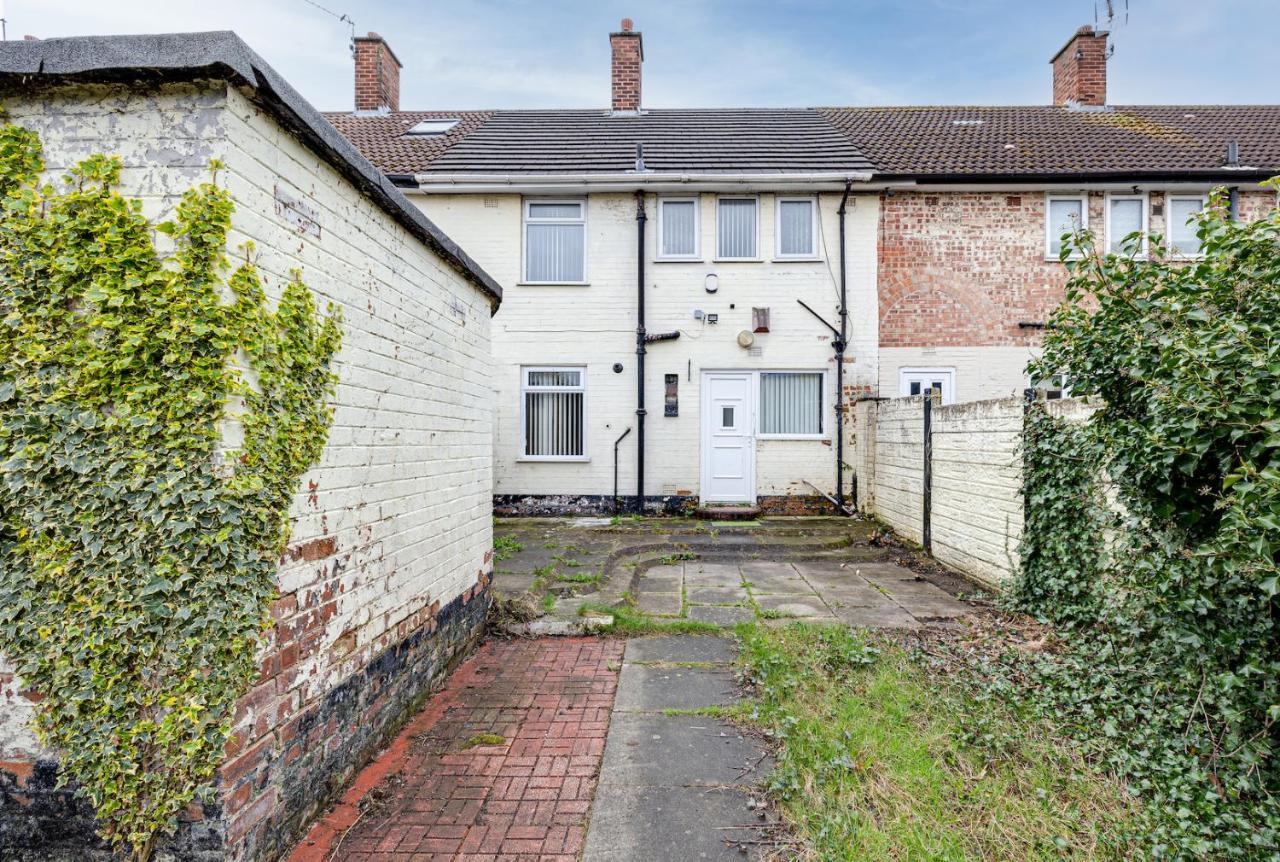 George Harrison'S Former 3Bed Home In Liverpool Speke Exterior photo